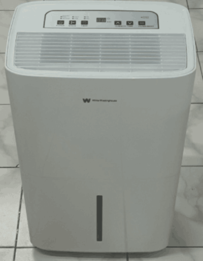 CAPACITY: 30 LTRS/DAY – UPTO 3000 CU. FT. (300 Sq. Ft. X 10 Ft. Ht.)